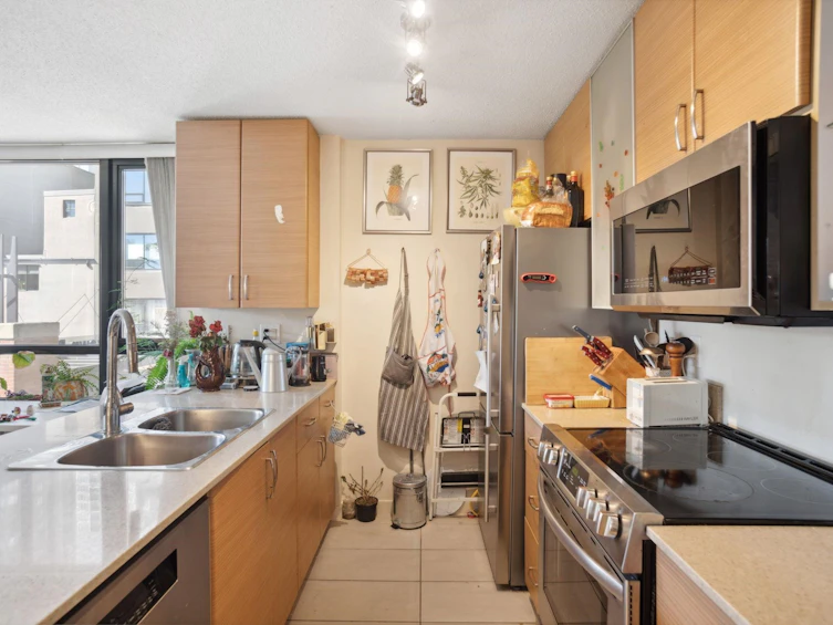 311-977 Mainland Street, Vancouver, BC, V6B 1T2 - 4