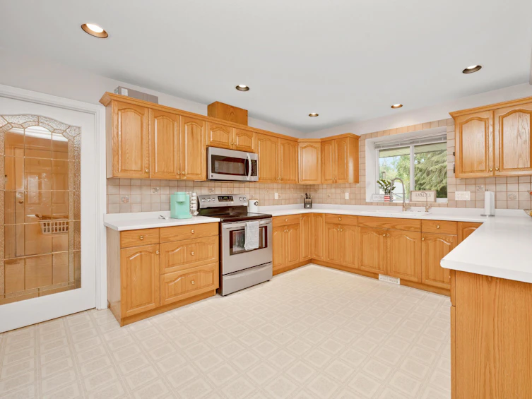 31556 Israel Avenue, Mission, BC, V4S 1E4 - 4