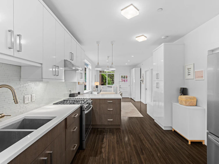 1233 E 18th Avenue, Vancouver, BC, V5V 1H3 - 14