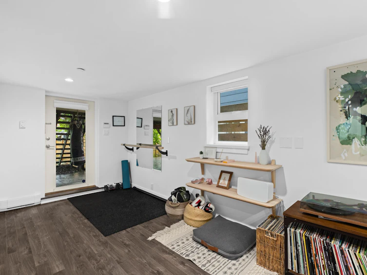 1233 E 18th Avenue, Vancouver, BC, V5V 1H3 - 24