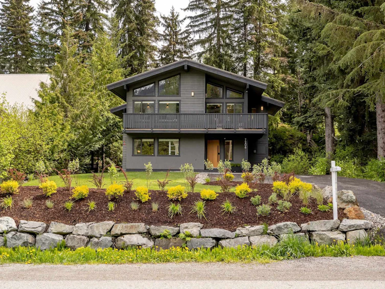 7206 Fitzsimmons Road North, Whistler, BC, V8E 0E3 - 28