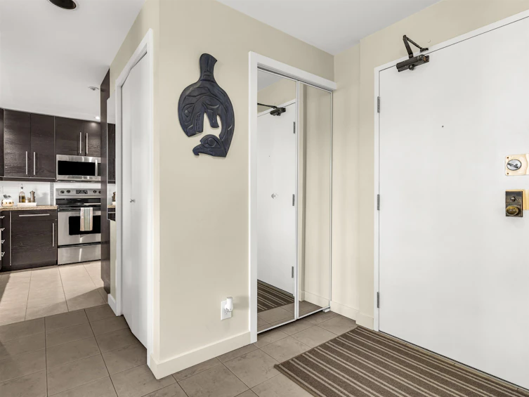 P7-460 Westview Street, Coquitlam, BC, V3K 6C9 - 23
