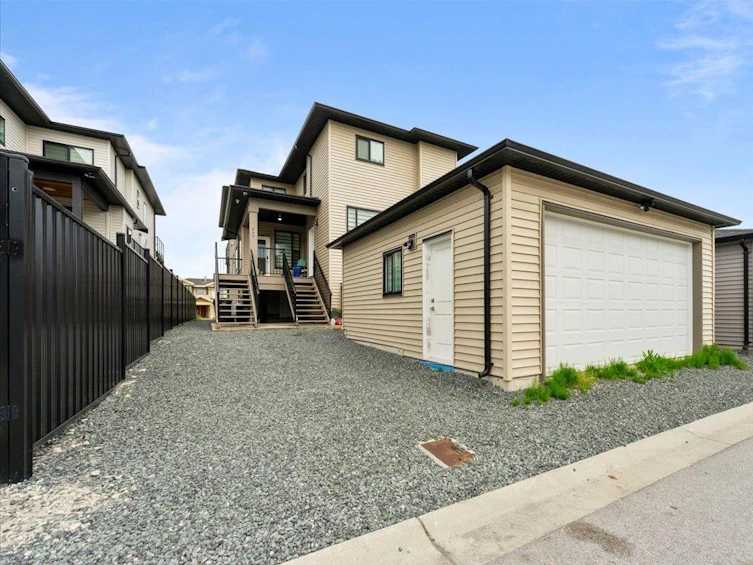 230 Howes Street, New Westminster, BC, V3M 5L6 - 37
