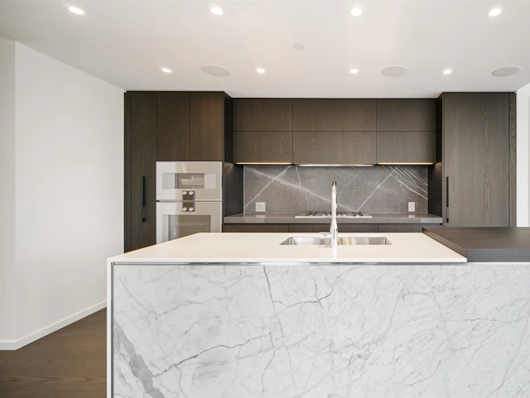 1105-1601 Quebec Street, Vancouver, BC, V6A 0J9