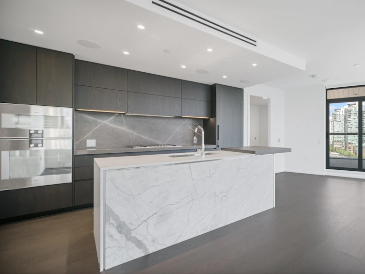 1105-1601 Quebec Street, Vancouver, BC, V6A 0J9 - 2