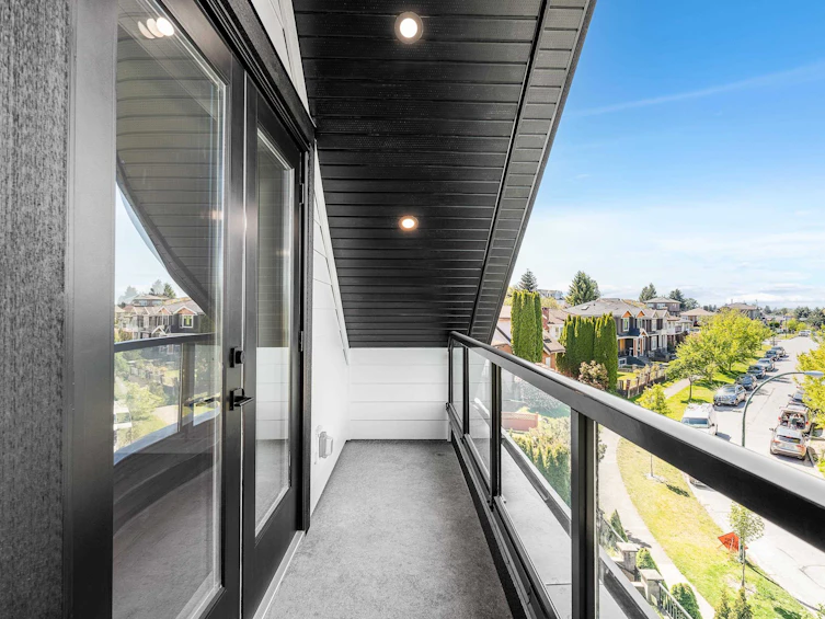 1-3378 Seaforth Drive, Vancouver, BC, V5M 4C5 - 6