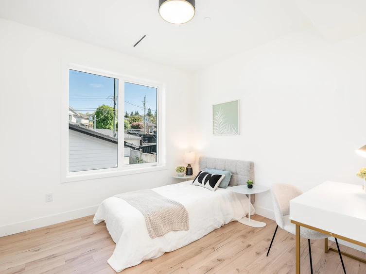 1-3378 Seaforth Drive, Vancouver, BC, V5M 4C5 - 23
