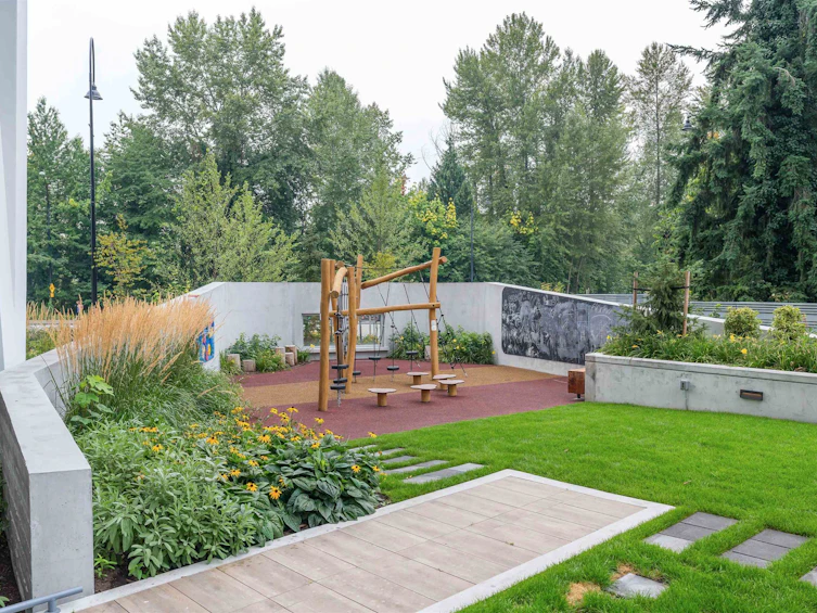 1203-200 Klahanie Court, West Vancouver, BC, V7P 0E4 - 28