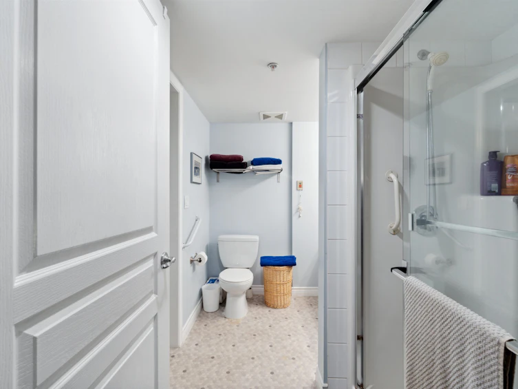 202-960 Lynn Valley Road, North Vancouver, BC, V7J 3V6 - 15