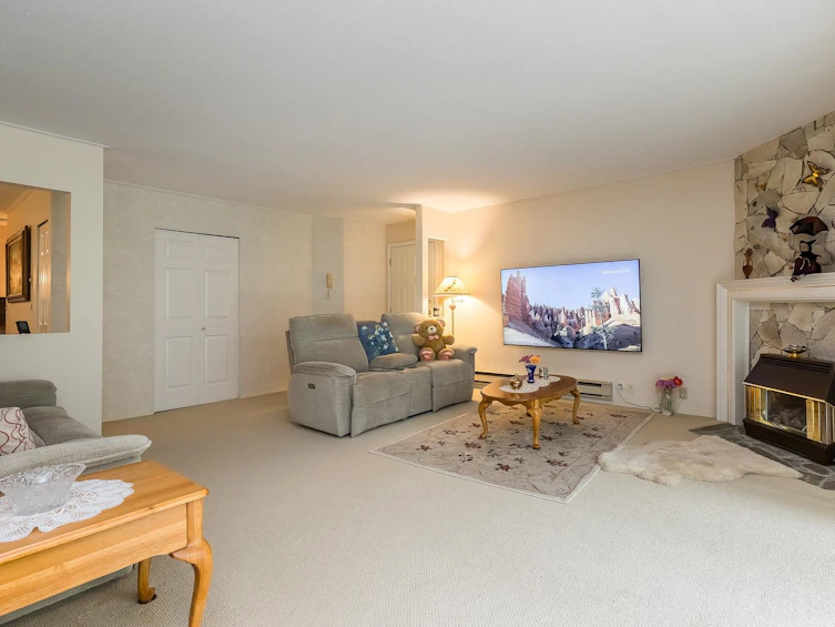 30-33123 George Ferguson, Abbotsford, BC, V2S 2L6 - 11