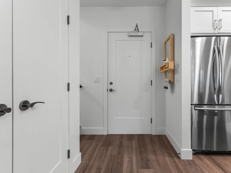 305-33568 George Ferguson, Abbotsford, BC, V2S 0M3 - 19