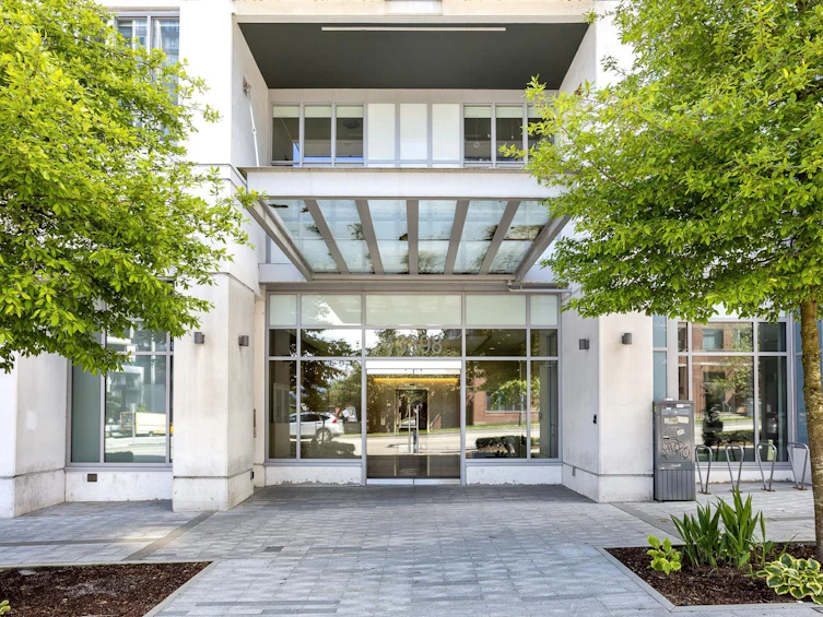 1612-13398 104 Avenue, Surrey, BC, V3T 1V6 - 2