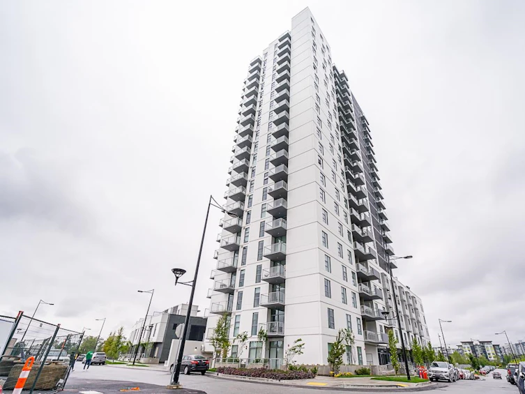 1702-3430 E Kent Avenue South, Vancouver, BC, V5S 0G7 - 2