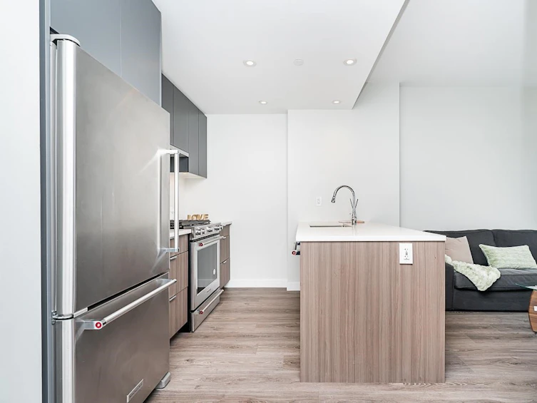 1702-3430 E Kent Avenue South, Vancouver, BC, V5S 0G7 - 5
