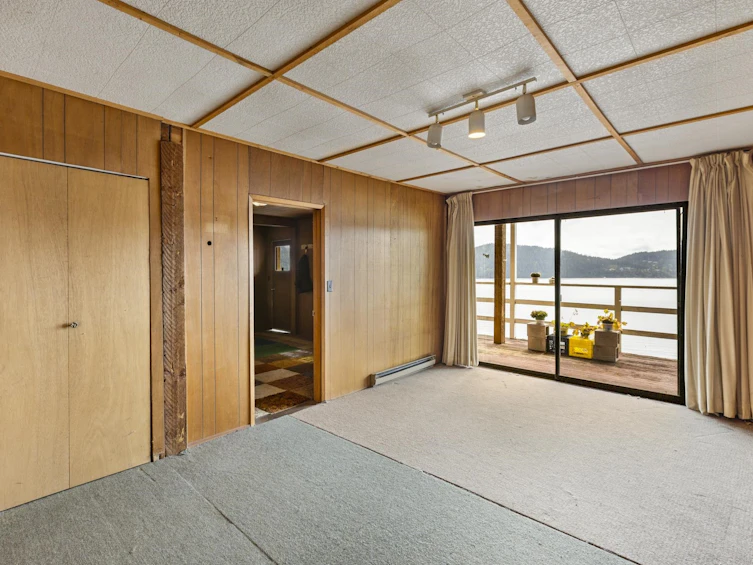 5672 Indian River Drive, North Vancouver, BC, V7G 2T8 - 19
