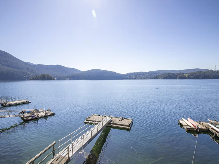 5672 Indian River Drive, North Vancouver, BC, V7G 2T8 - 28