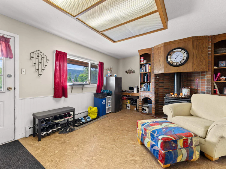 1876 Langley Street, Merritt, BC, V1K 1R6 - 17