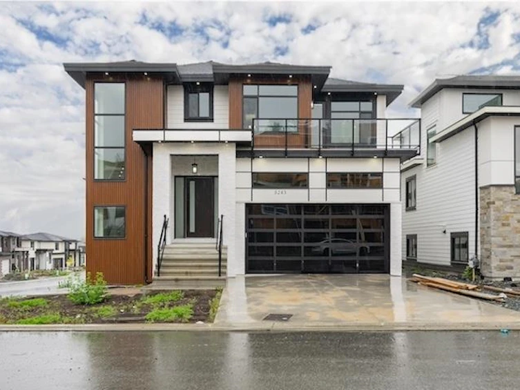 5283 Highview Drive, Chilliwack, BC, V2R 6G4 - 2
