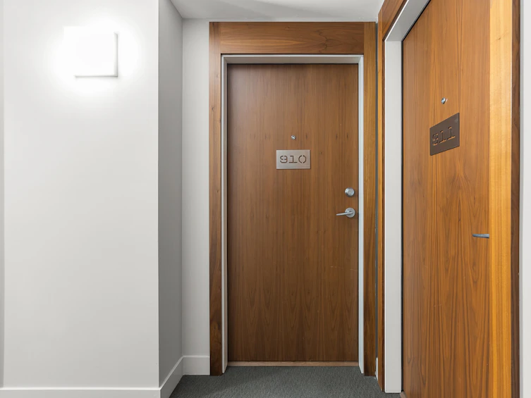 910-251 E 7th Avenue, Vancouver, BC, V5T 0B9 - 4