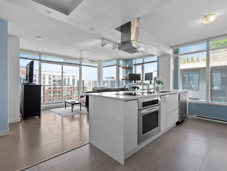 910-251 E 7th Avenue, Vancouver, BC, V5T 0B9 - 6