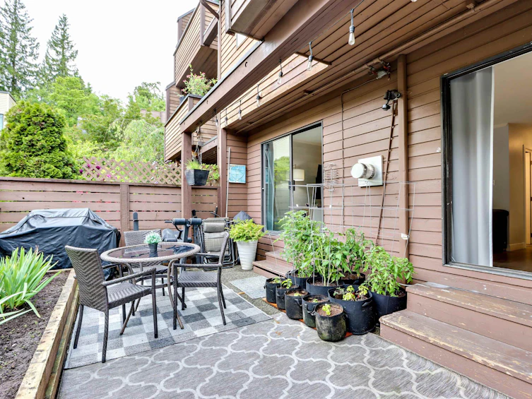3301 Mountain Highway, North Vancouver, BC, V7K 2H4 - 11