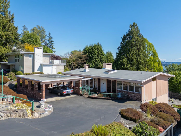 2344 Queens Avenue, West Vancouver, BC, V7V 2Y6 - 2