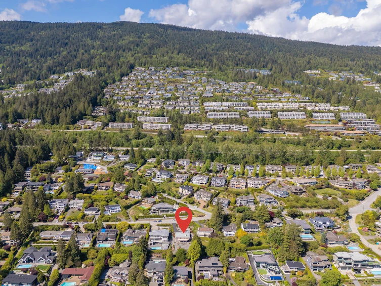 2344 Queens Avenue, West Vancouver, BC, V7V 2Y6 - 40