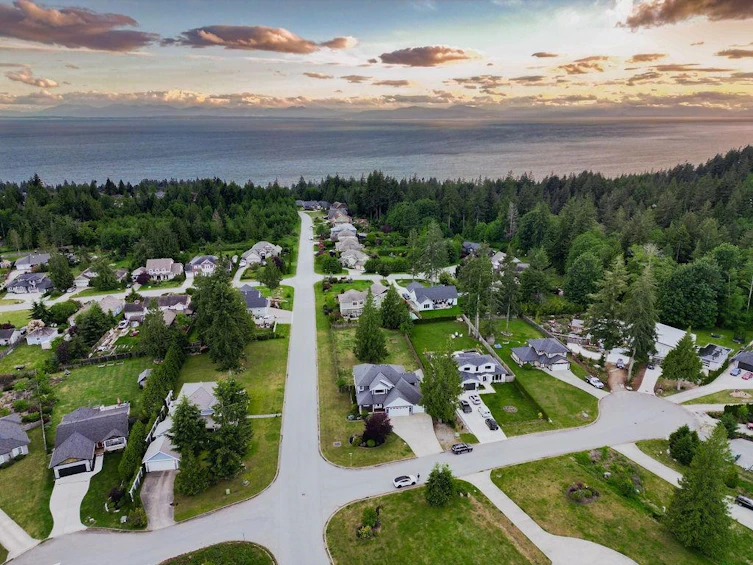 1429 Moondance Place, Gibsons, BC, V0N 1V5 - 40