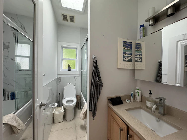 1475 Renfrew Street, Vancouver, BC, V5K 4C5 - 11