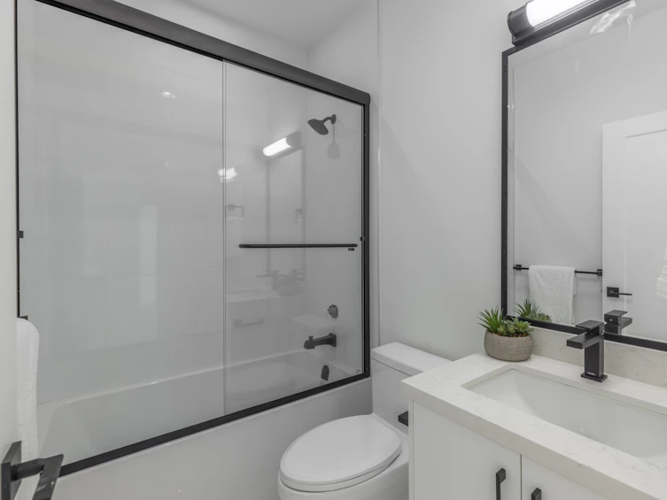 5751 Francis Road, Richmond, BC, V7C 1K2 - 21