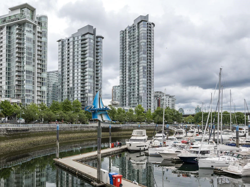 1808 - 1033 Marinaside Crescent, Vancouver BC V6Z 3A3