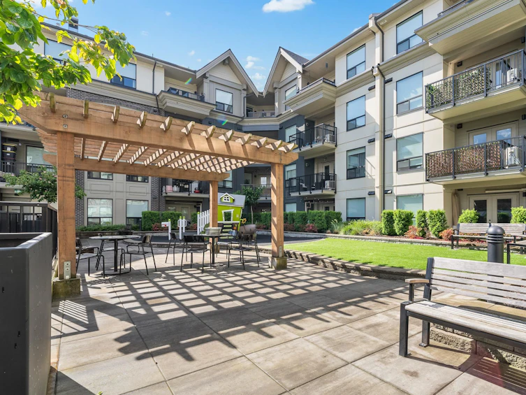316-2493 Montrose, Abbotsford, BC, V2S 3T2