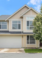 5 10166 Williams Road