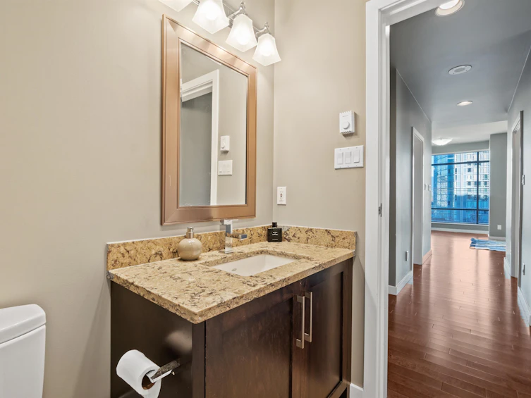 1B-1500 Alberni Street, Vancouver, BC, V6G 3C9 - 32