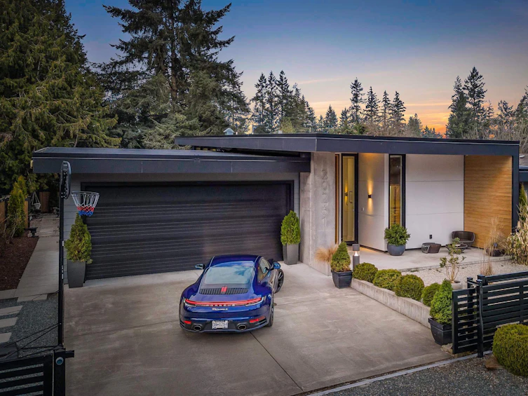 20261 41 Avenue, Langley, BC, V3A 2Z3