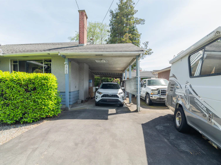 10100 Blundell Road, Richmond, BC, V6Y 1L1 - 4