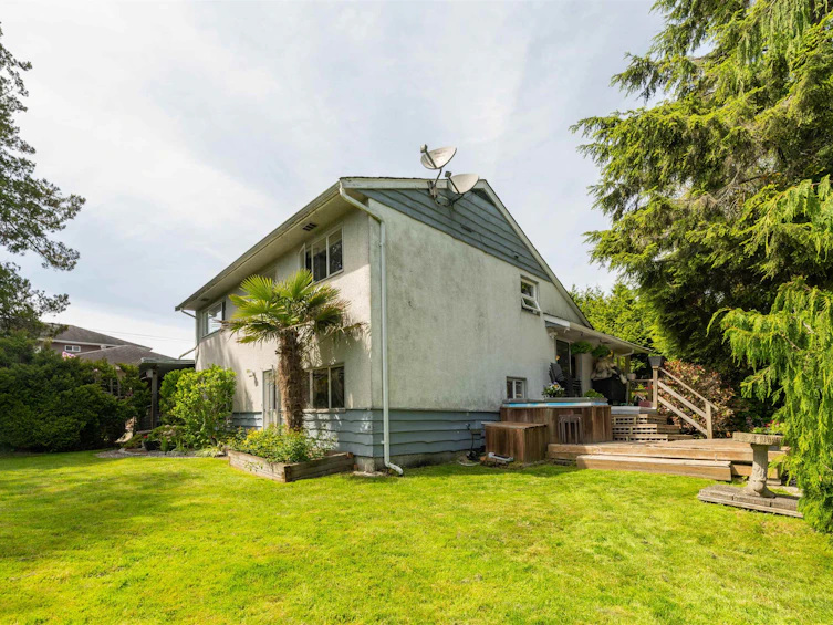 10100 Blundell Road, Richmond, BC, V6Y 1L1 - 27