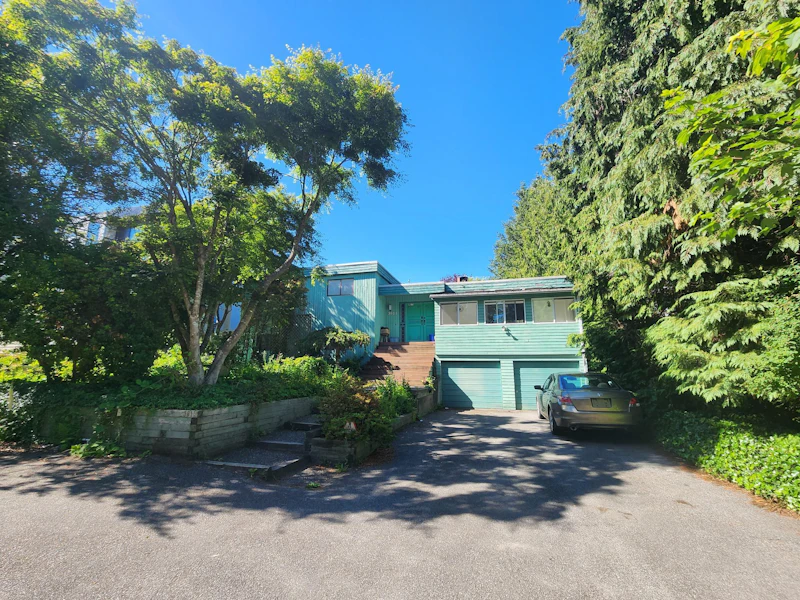 3811 W 51st Avenue, Vancouver BC V6N 3V9