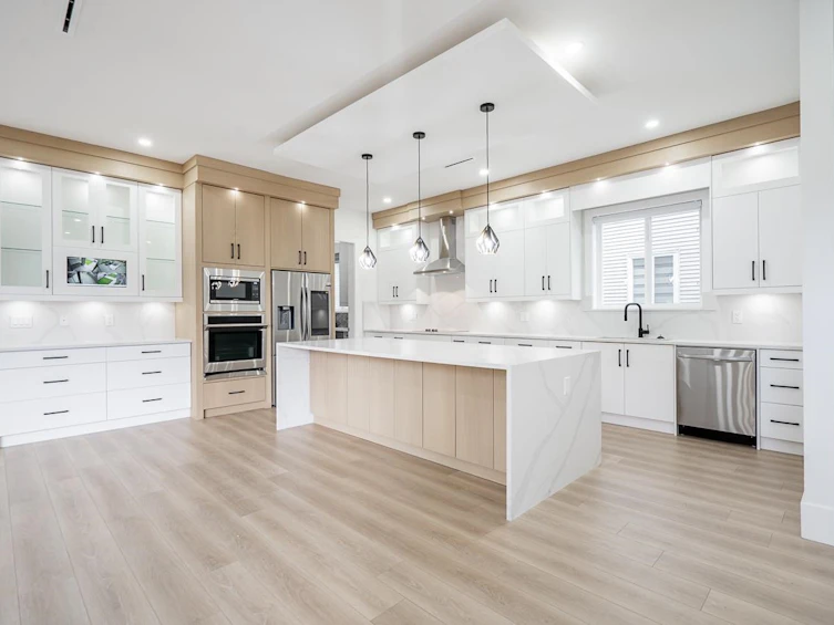 9382 156 Street, Surrey, BC, V3R 4L2 - 7