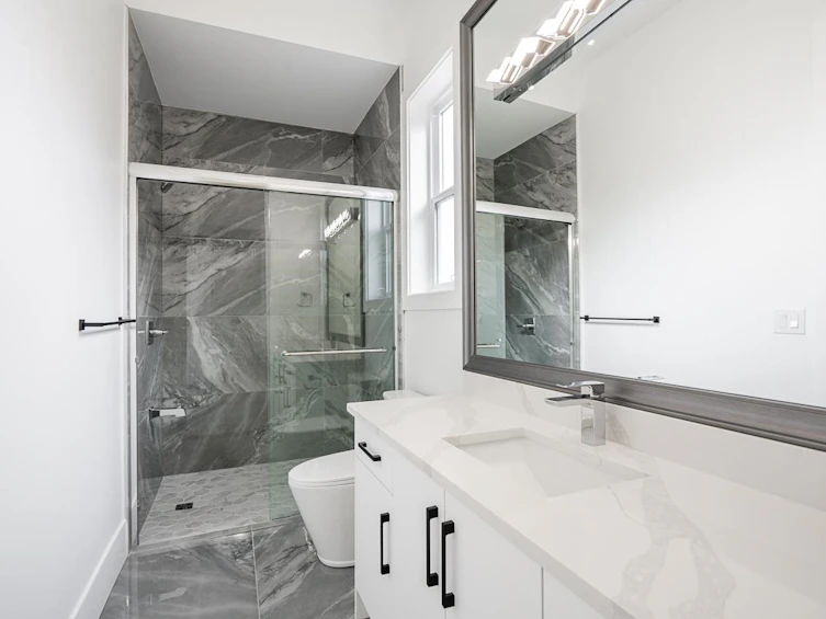 9382 156 Street, Surrey, BC, V3R 4L2 - 21