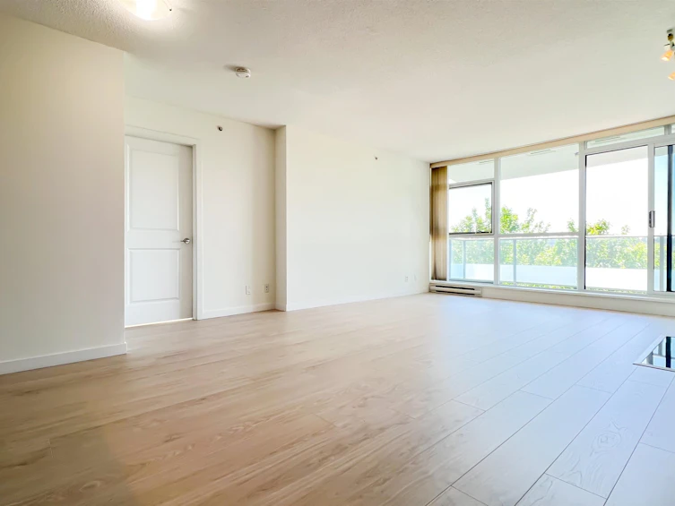 1004-2225 Holdom Avenue, Burnaby, BC, V5B 0A1 - 7