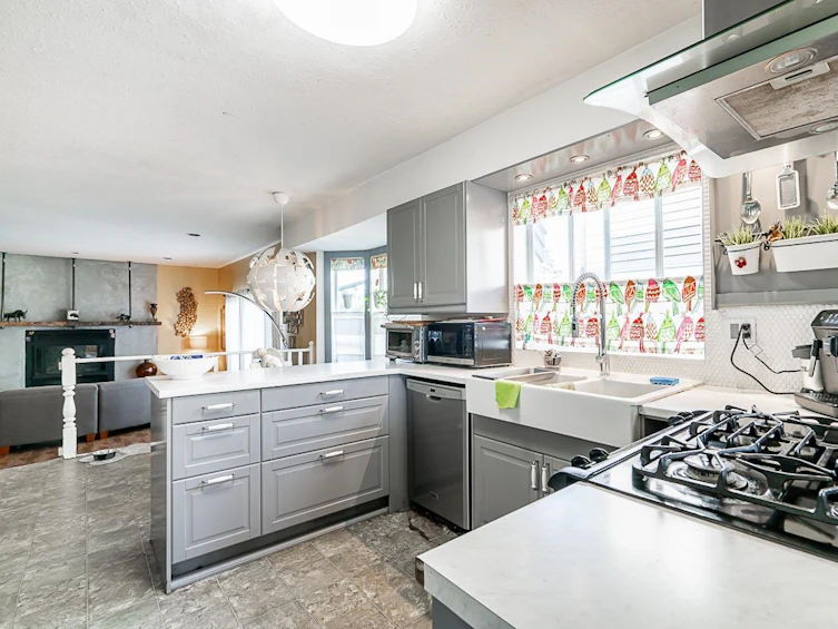 45941 Ivy Avenue, Chilliwack, BC, V2R 2C5 - 10