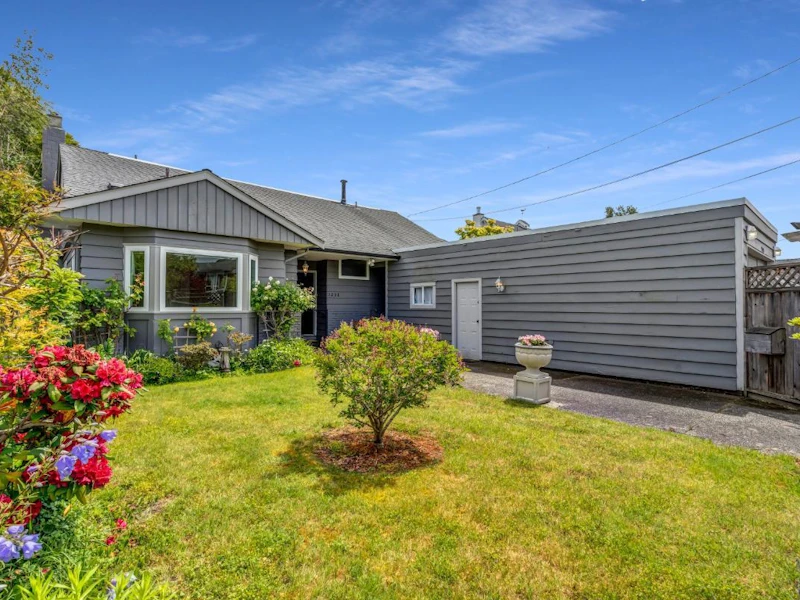 1238 Beach Grove Road, Delta BC V4L 1N6