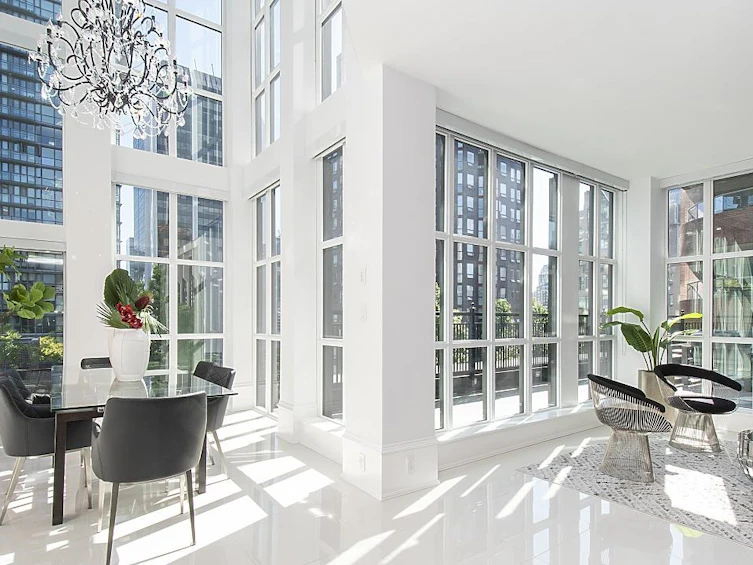 PH2-1102 Hornby Street, Vancouver, BC, V6Z 1V8 - 2
