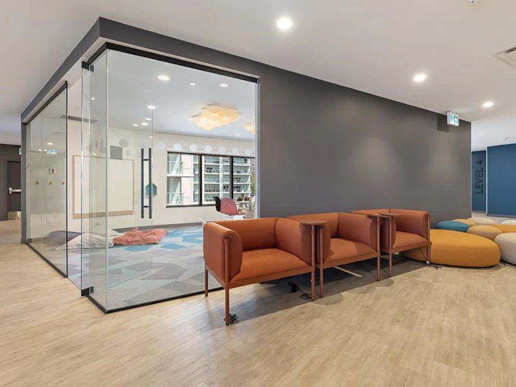 1602-10448 University, Surrey, BC, V3T 0S7 - 25