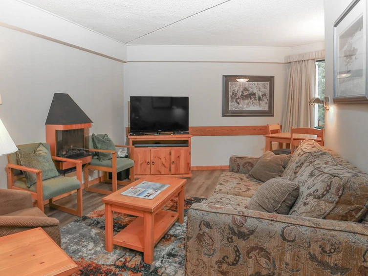 6F-2561 Tricouni Place, Whistler, BC, V8E 0A8 - 6
