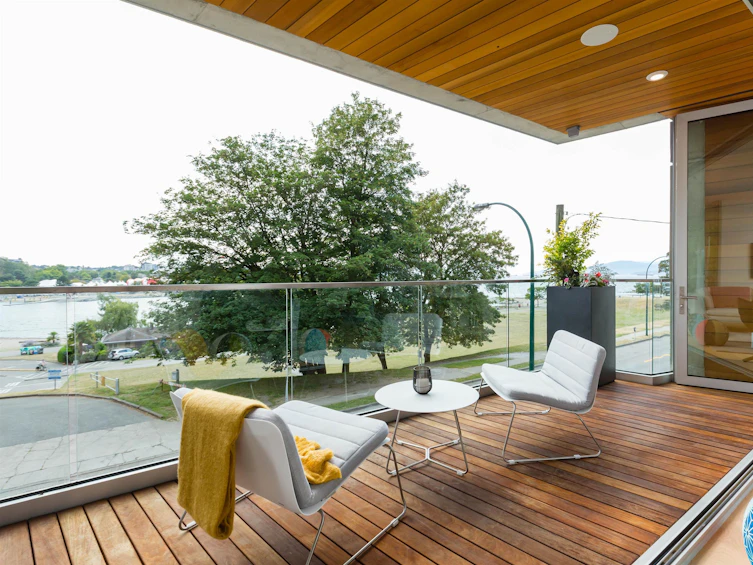201-1460 Bute Street, Vancouver, BC, V6E 2A7 - 2