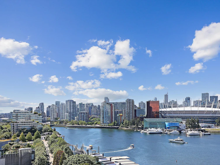 1104-1601 Quebec Street, Vancouver, BC, V6A 0J9