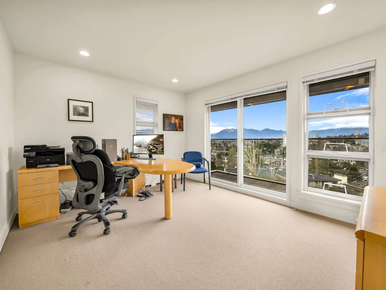 4716 Narvaez Drive, Vancouver, BC, V6L 2J2 - 20