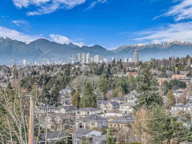 4716 Narvaez Drive, Vancouver, BC, V6L 2J2 - 34